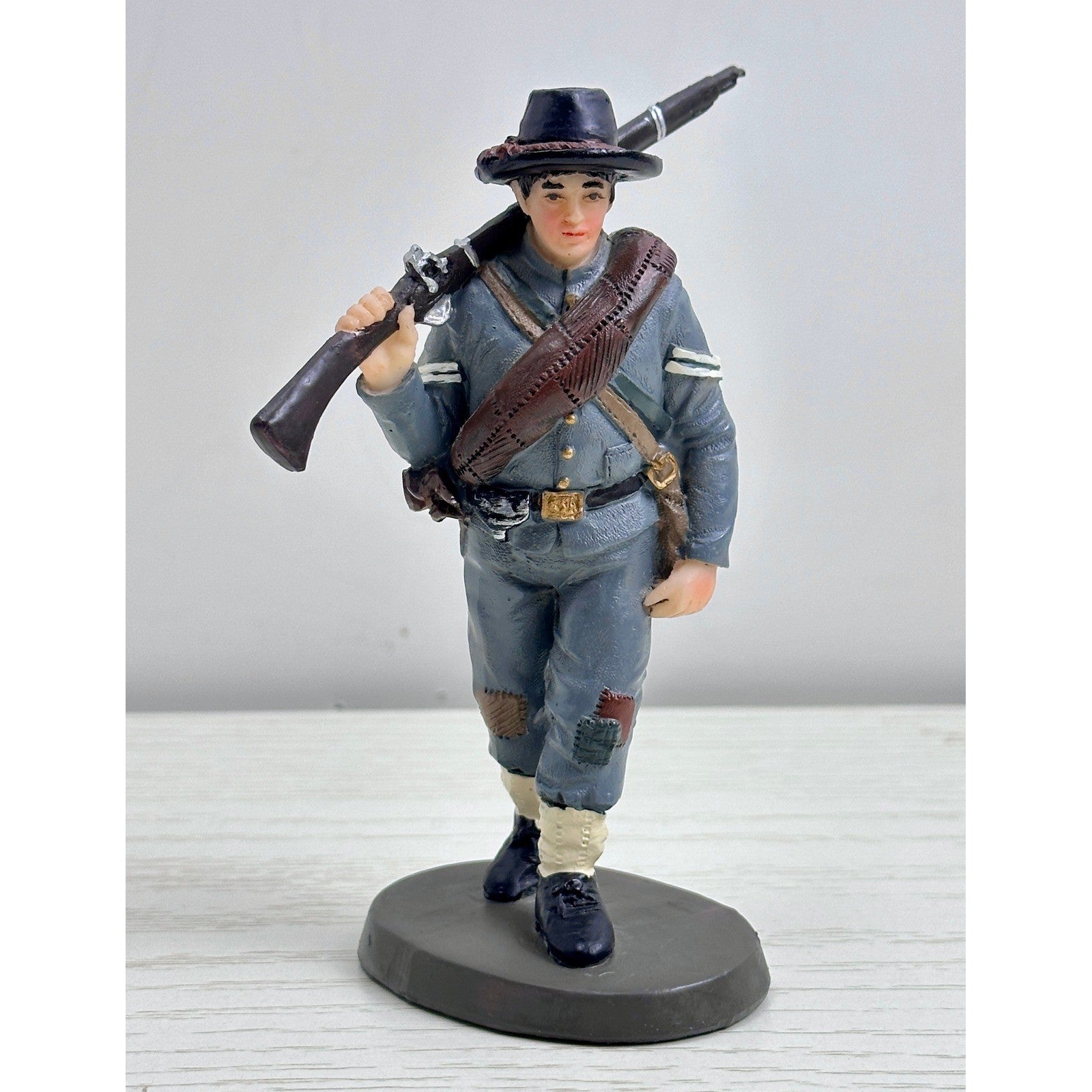 Civil War Soldier Figurines Set of 2 Historical Gettysburg Souvenir Decor by Americana Souvenirs