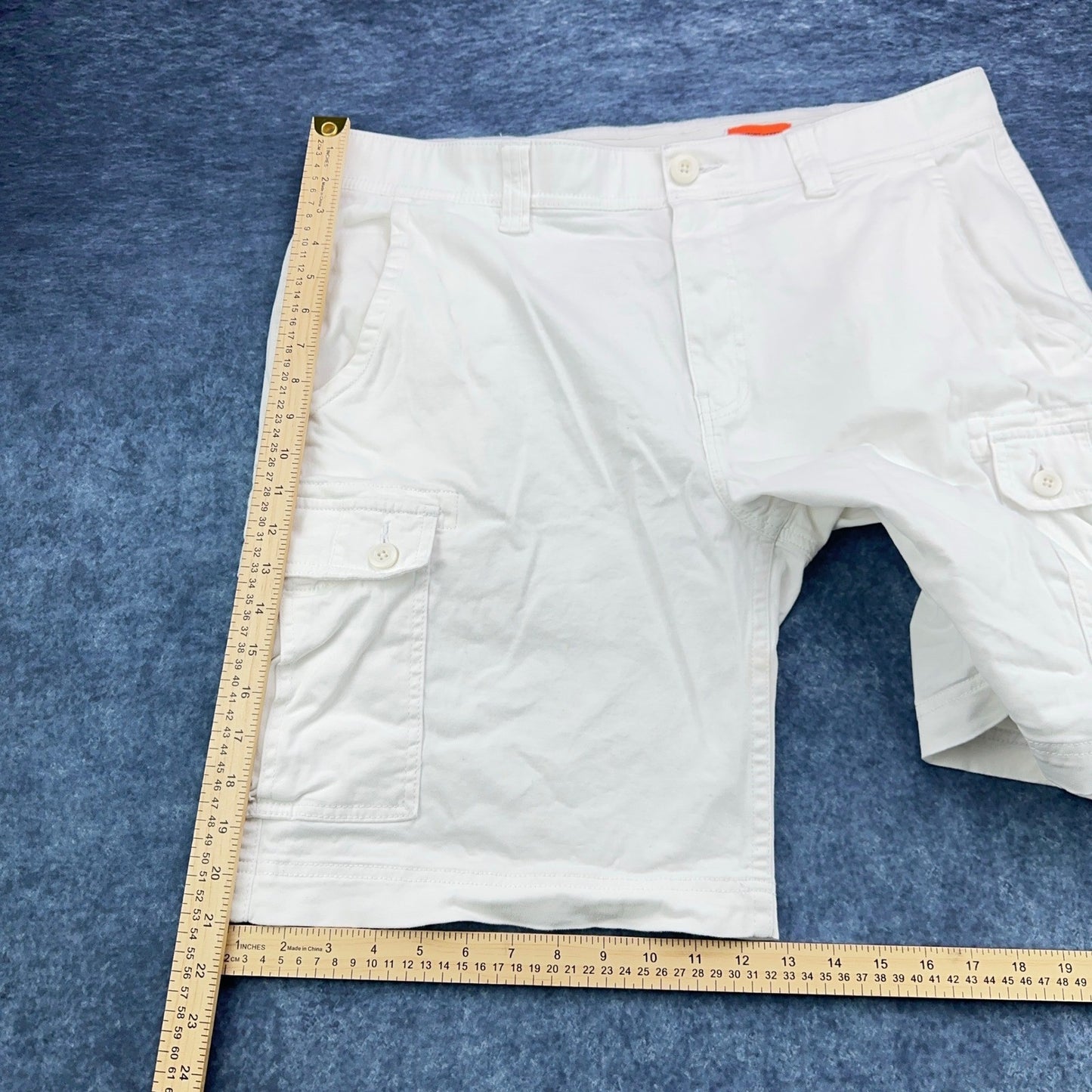 St Johns Bay Mens White Comfort Stretch Cargo Shorts Size 38 Cotton Blend by St. John's Bay