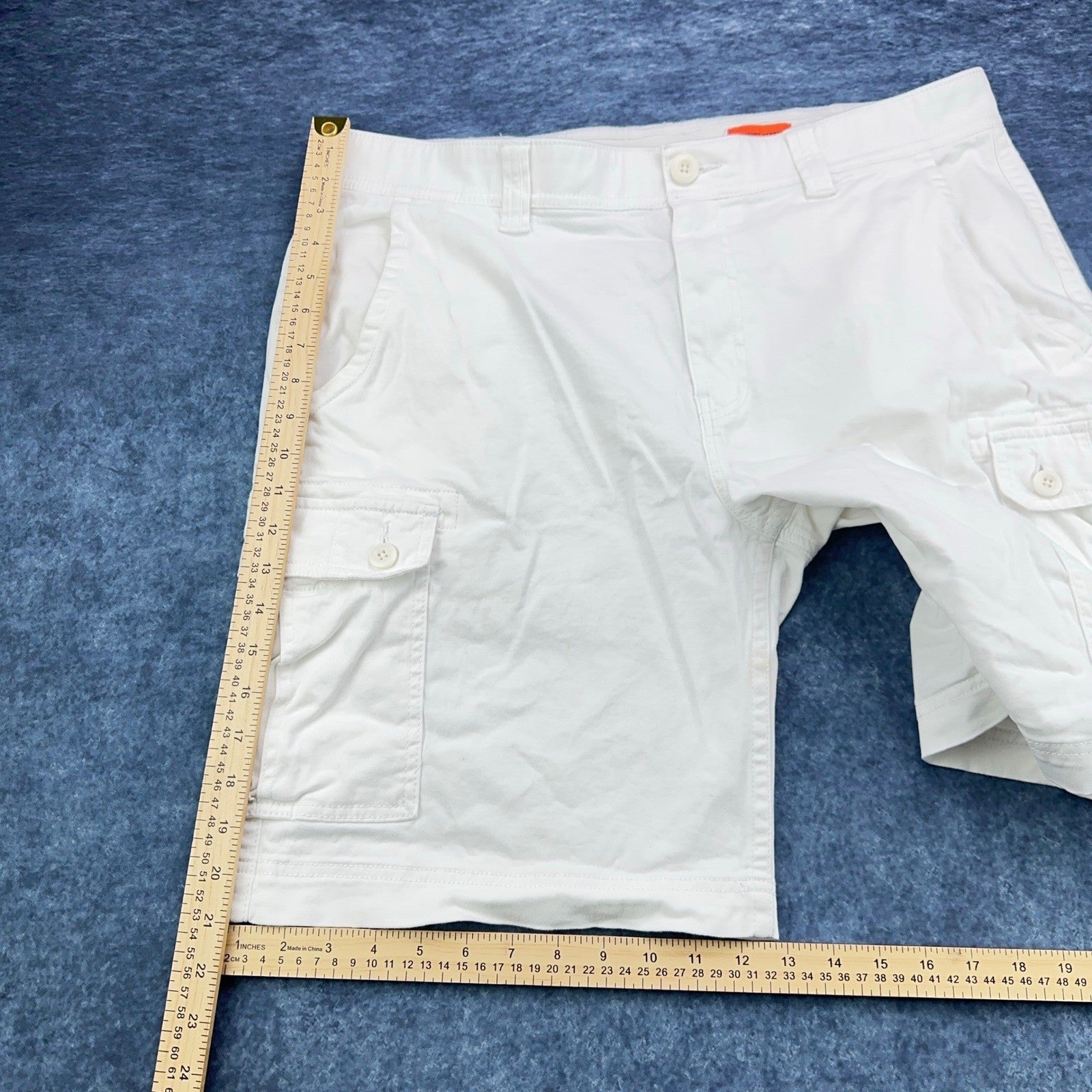 St Johns Bay Mens White Comfort Stretch Cargo Shorts Size 38 Cotton Blend by St. John's Bay