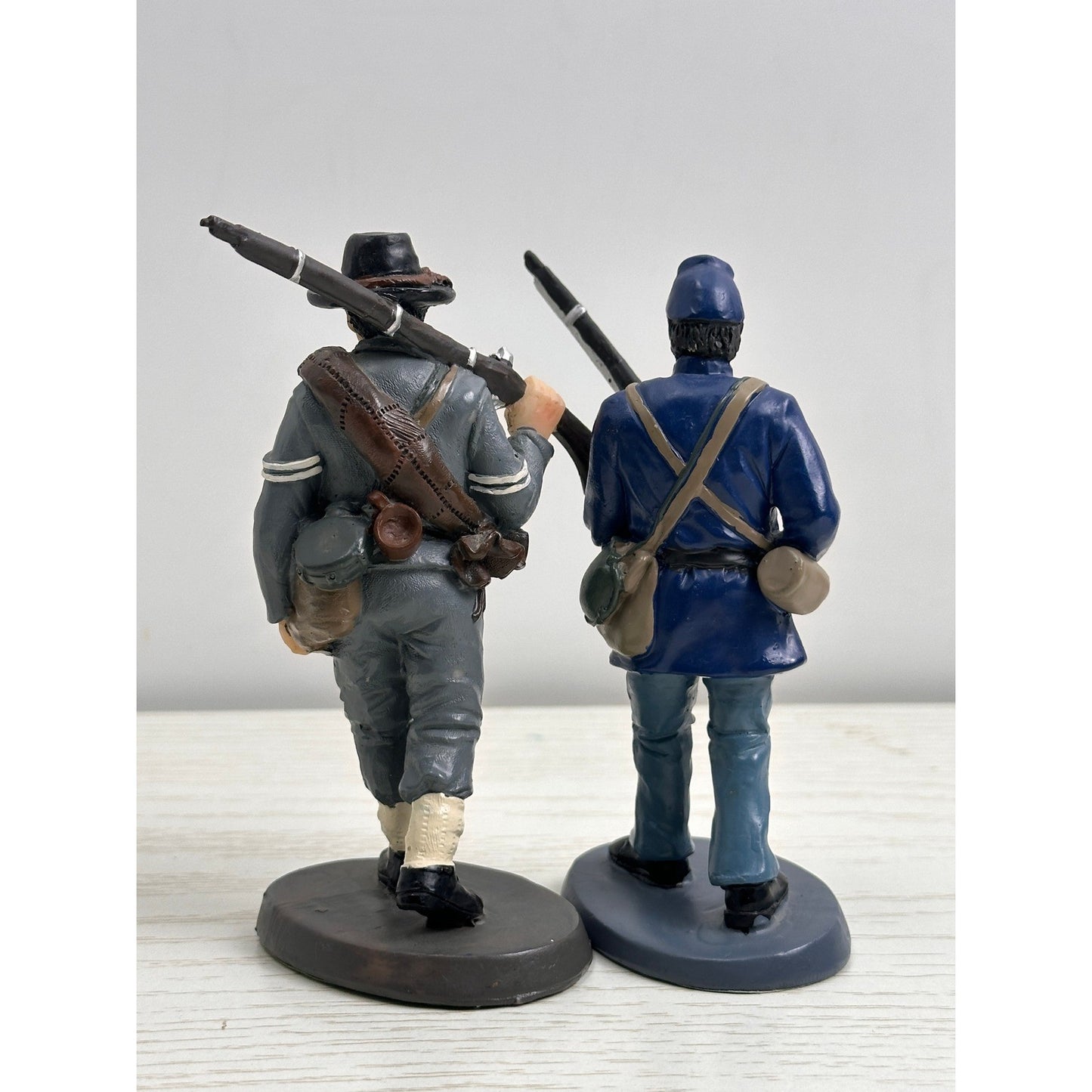 Civil War Soldier Figurines Set of 2 Historical Gettysburg Souvenir Decor by Americana Souvenirs