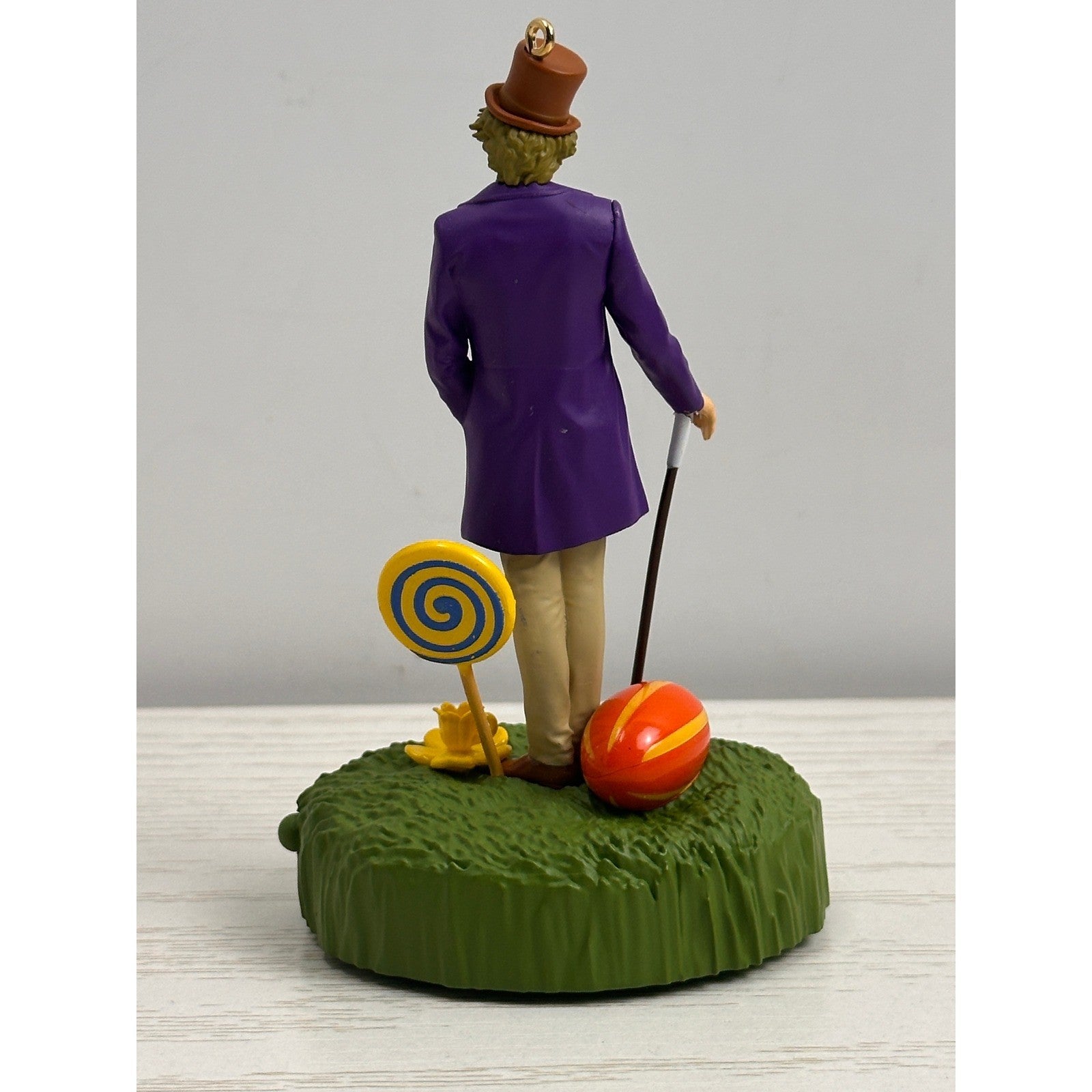 Hallmark 2017 Willy Wonka Ornament Tree Candy Lollipop Cane (NO BOX) by Hallmark