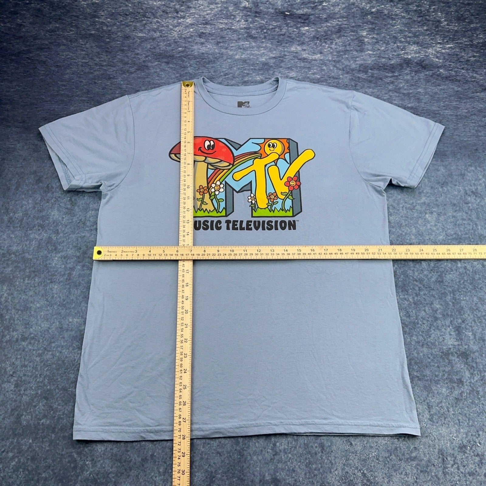 MTV Music Television Mushroom Rainbow Graphic Tee Light Blue Mens Large L by MTV