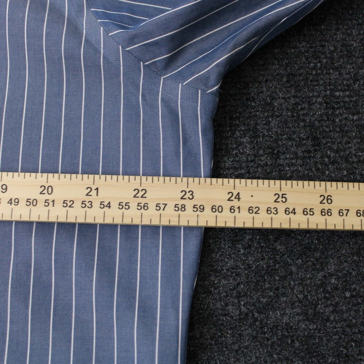 Brooks Brothers Regent Blue White Stripe Non-Iron Supima Cotton Shirt 16 1/2 -33 by Brooks Brothers