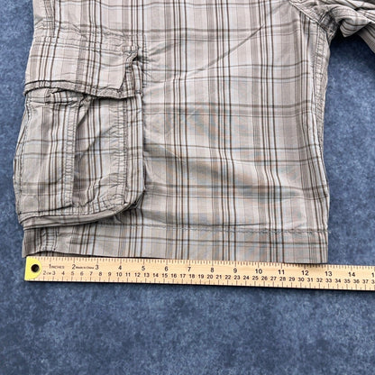 Mossimo Supply Co Mens Plaid Cargo Shorts Brown Tan Size 36 Relaxed Fit Utility by Mossimo Supply Co.