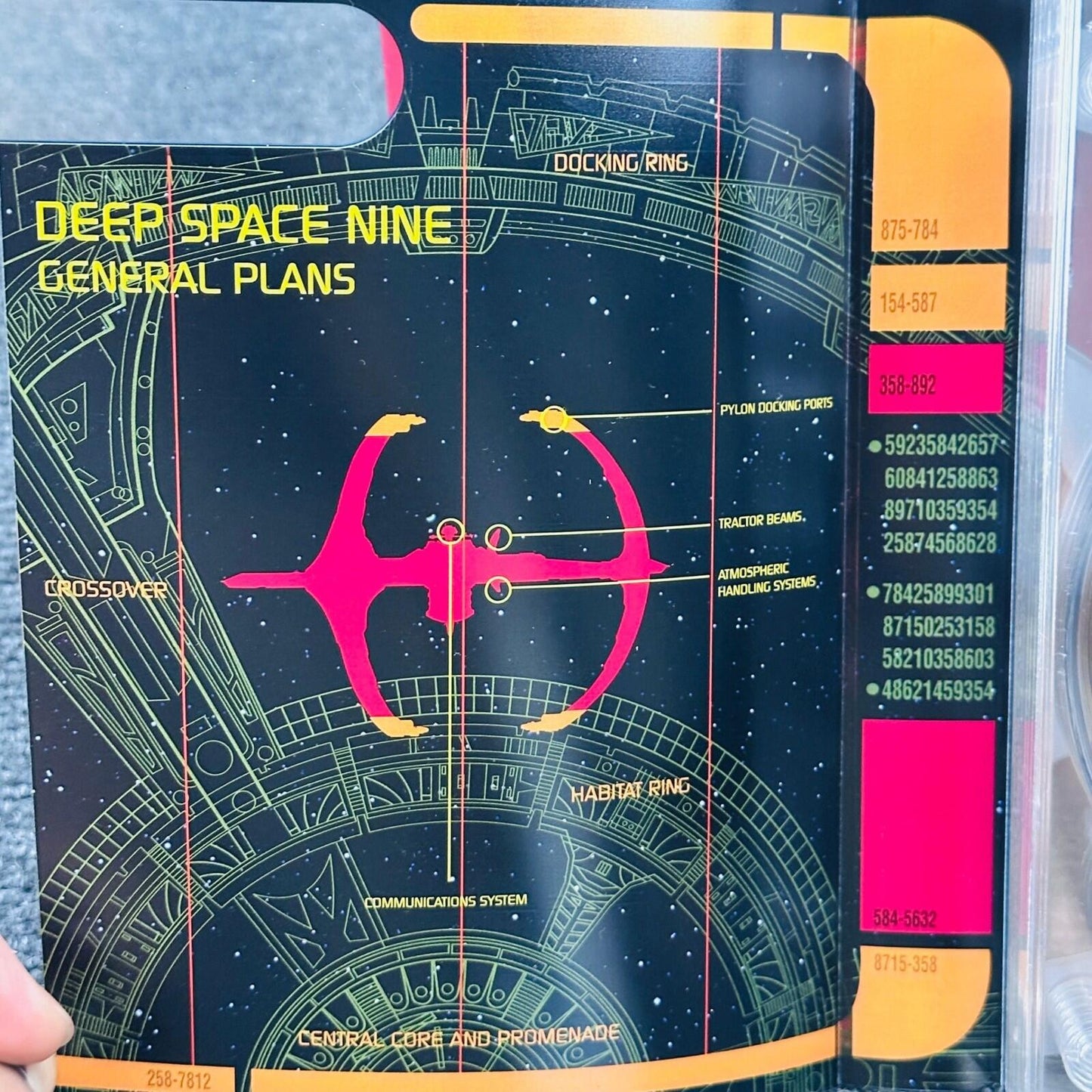 Star Trek Deep Space Nine Season 1 DVD Box Set 6-Disc Collector Edition 2003