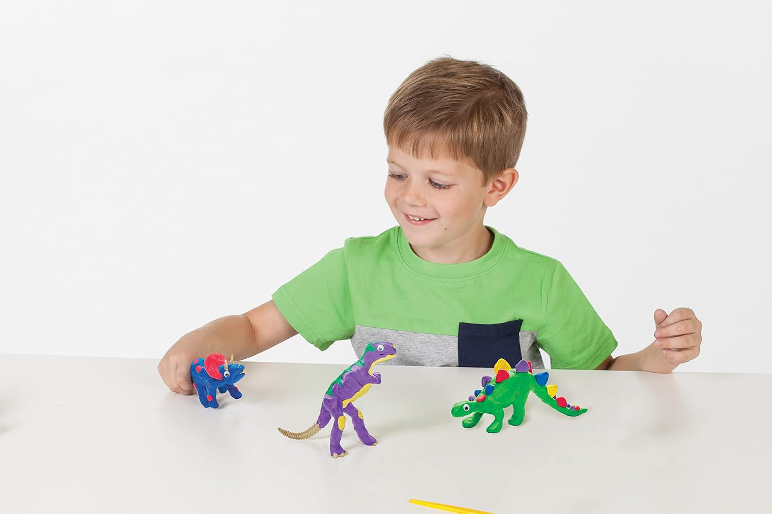 Creativity for Kids Create with Clay Dinosaur Craft Kit (Ages 5+)