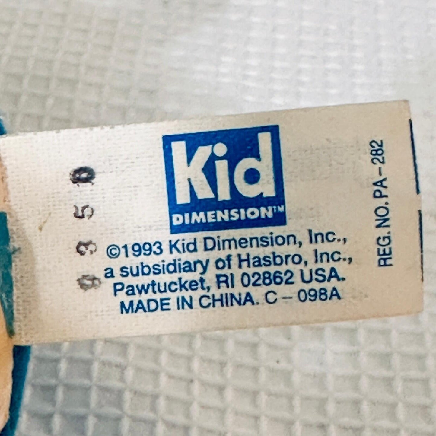 1993 Kid Dimension Kermit the Frog Plush Toy Blue Overalls Hat