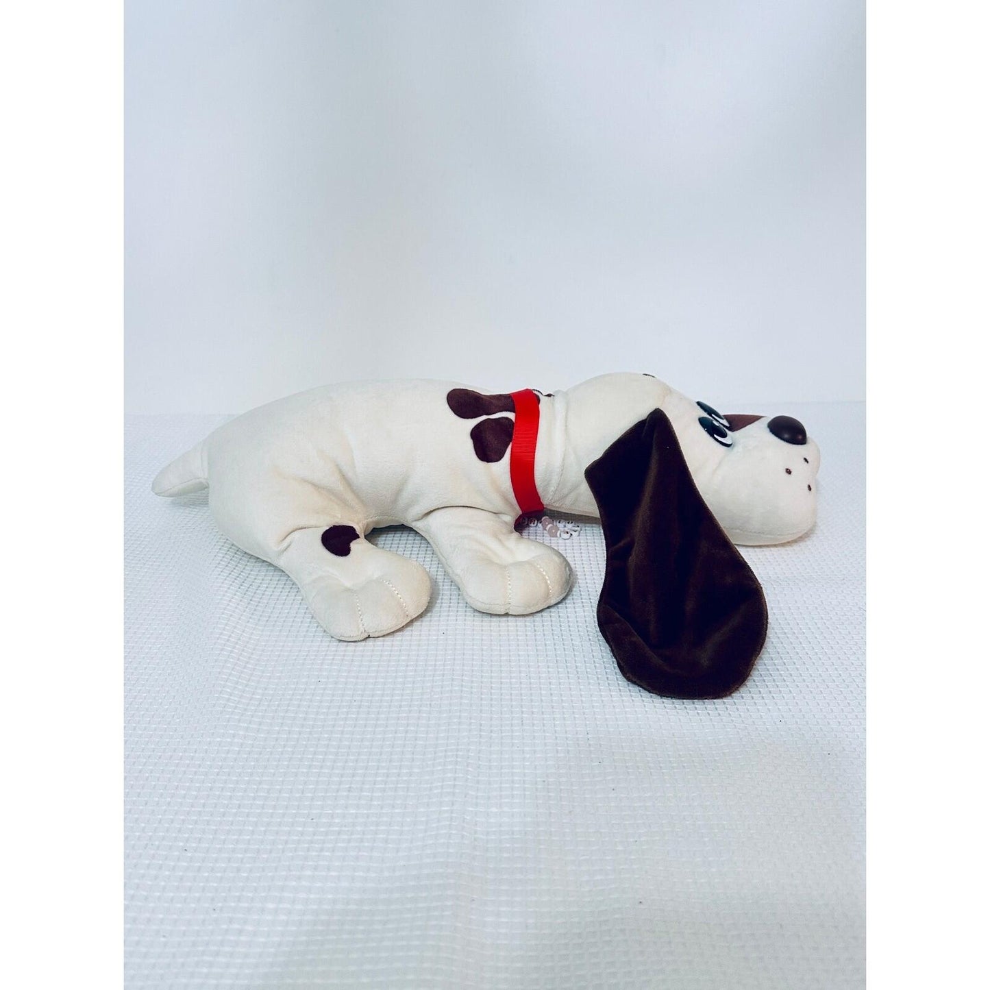 Basic Fun Plush Pound Puppies Dog Brown White Red Collar Soft Toy 2019