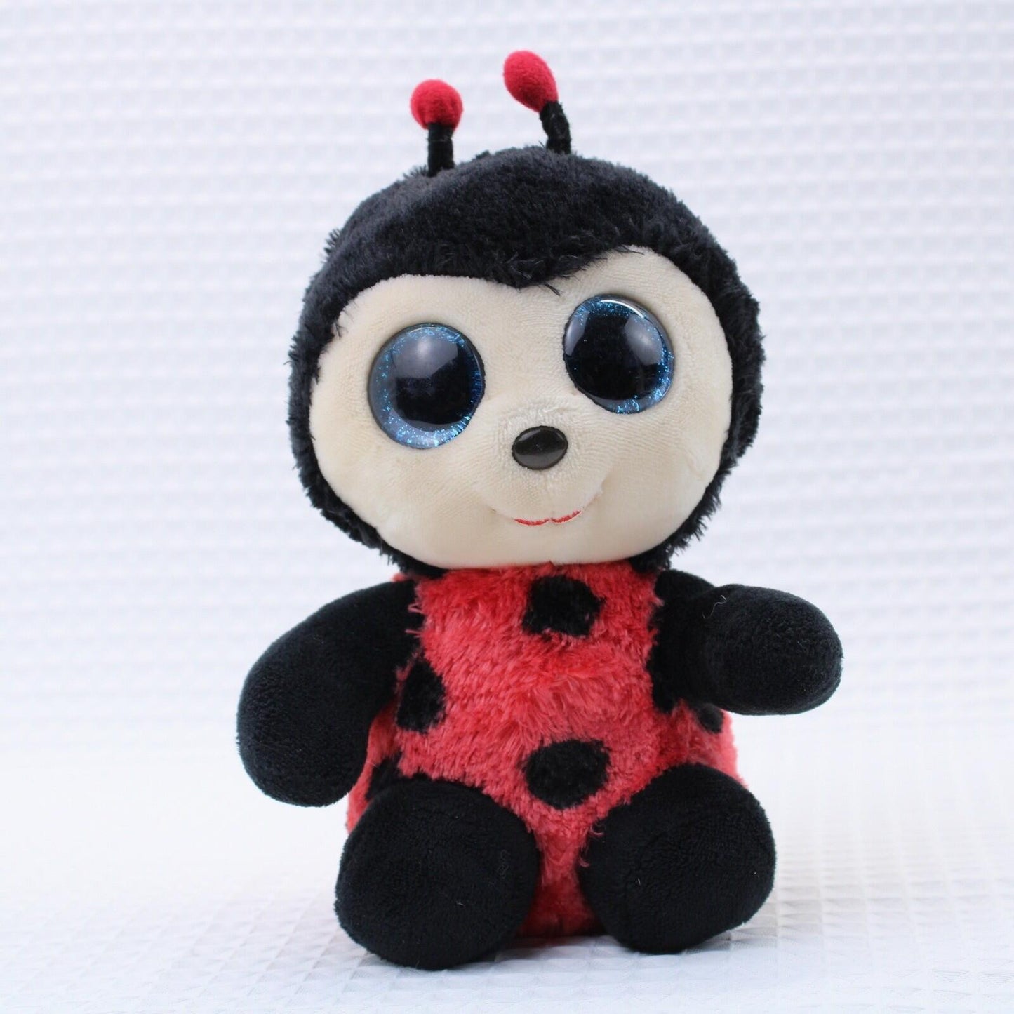 Ty Beanie Boos Izzy Ladybug Red Black Spotted Plush Sparkle Blue Eyes 6 inch