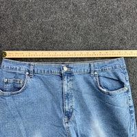 Sonoma Goods for Life Women 20W Medium Wash Stretch Denim Capri Cropped Jeans — photo 8 of 10