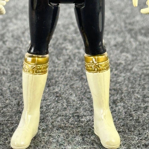 Vintage 1996 Bandai Power Rangers Zeo Gold Ranger Flip Head Action Figure 5 inch